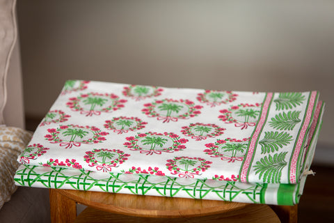 Palm Tree Cameo Tablecloth