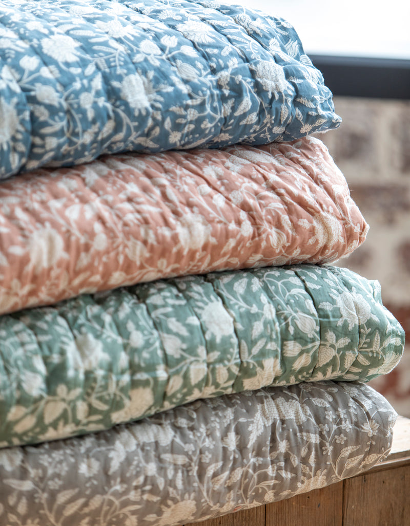 Floral Vine Quilt