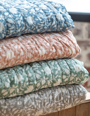 Floral Vine Quilt