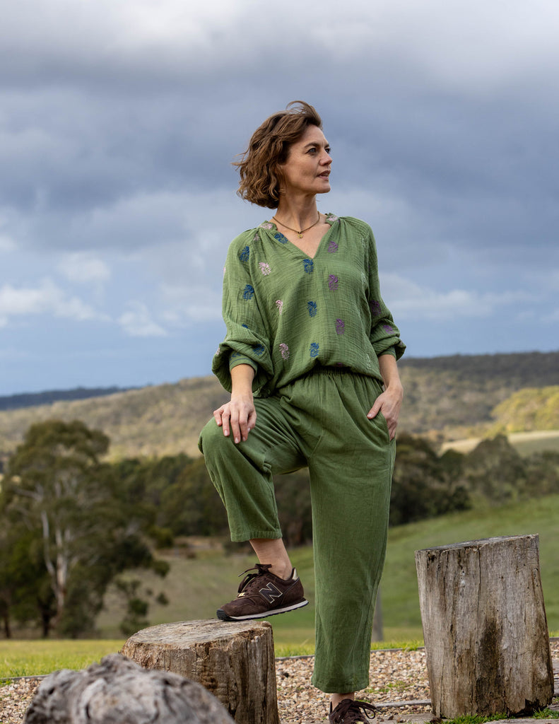 Flower Paisley Emb Top