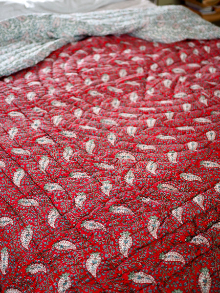 Flower Paisley Quilt