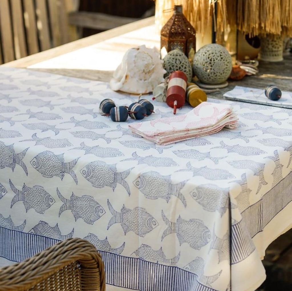 Fishy Tablecloth 12 Seater