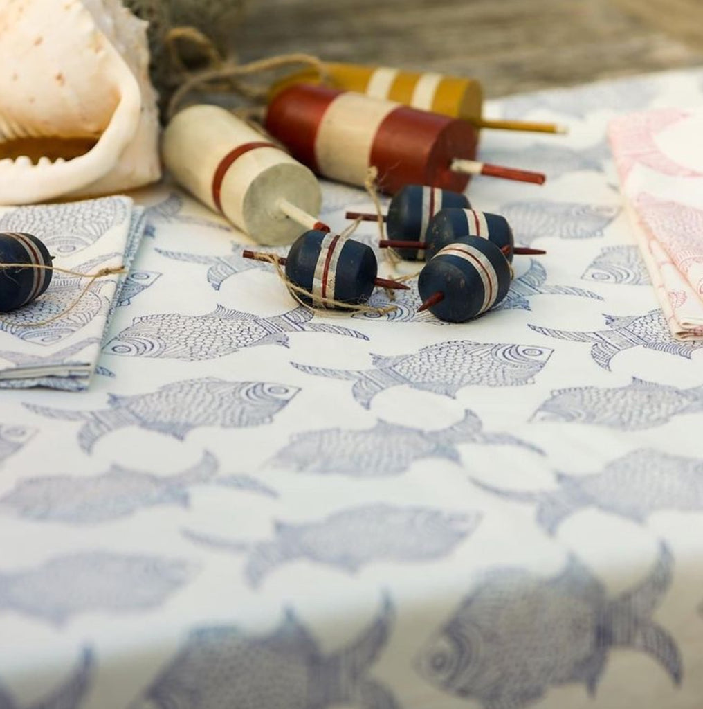 Fishy Tablecloth 8 Seater