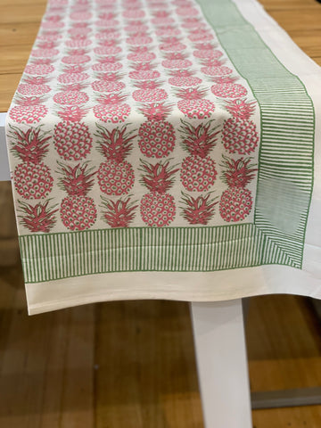 PINEAPPLE TABLECLOTH 12 SEATER